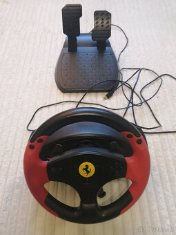 Predám Ferrari Red Legend Edition Thrustmaster. - 5