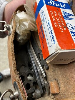 Kožená kapsička na bicyklové náradie - 5