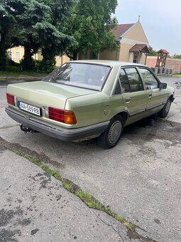 Opel rekord e 2.0s - 5