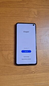 Samsung Galaxy S10e - 5