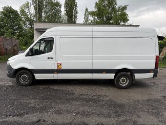 Mercedes Sprinter 414 4.1t super single Chladiarenské 230V - 5