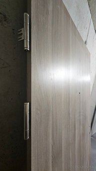Protipoziarne vchodove dvere, sirka 95cm (lave) a 85cm (prav - 5