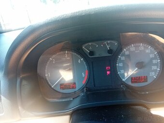 Škoda oktavija1 1.9 81 kW - 5