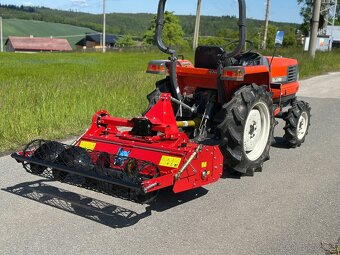 Zakladač trávnika / spatna freza za traktor - 5