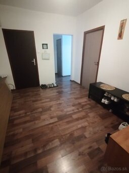 Veľká Izba Osuského Petržalka 1 AZ 2 OSOBY - 5