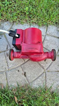 Obehové čerpadlo Grundfos UPS 25-60 180 - 5