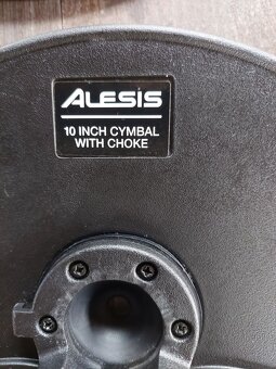 Alesis - 5
