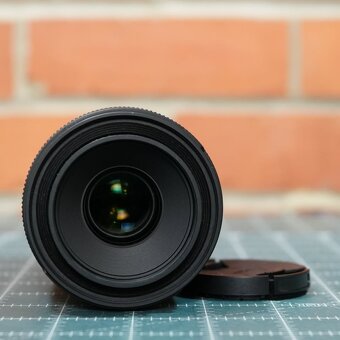SIGMA 70mm f/2.8 DG Macro Art Sony E-mount - 5