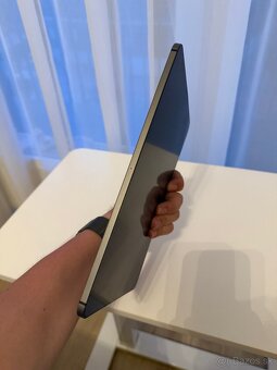 Predám iPad Pro 11 (2018) 256gb cellular - 5
