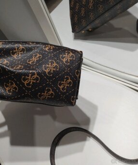 Guess kabelka - 5