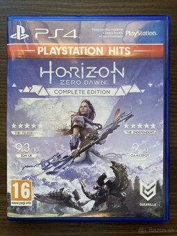 Predám Play Station 4 - 5