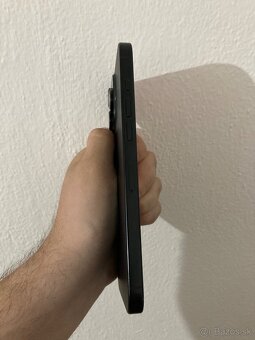 Predám iPhone 16 Pro MAX 256GB Black Titanium Stav 10/10 - 5