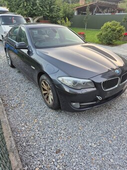 Rozpredám na náhradné diely BMW 520d F10 sedan - 5