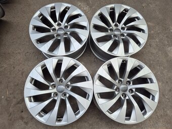 5x112 r18 ET26 x 8J elektróny originál AUDI - 5