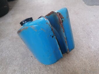 Predám nádrž na Jawa 20, 21, 05 pionier - 5