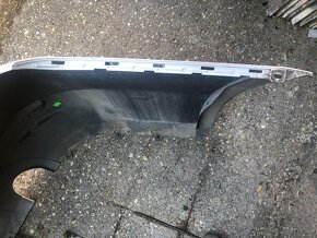 BMW f32 zadný náraznik - 5