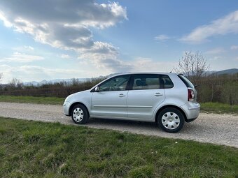 Volkswagen Polo - 5