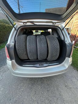 Opel Astra H 1.9 CDTi2006 - 5