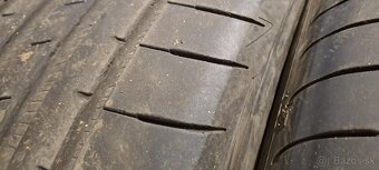 Predám 3ks jazdené letné 245/45r18-100Y Good Year - 5