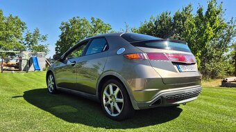 Honda Civic 8 g - 5