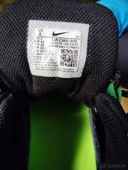 Nike topanky vo veľkosti EUR 41 - 5