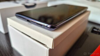 Samsung Galaxy S20 FE - 5