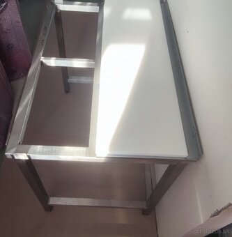 Gastro nerezový stôl, kuchynské pracovné stoly, mäsiarské - 5