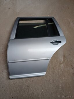 Rozpredám Volkswagen Golf 4 1.6 - 5