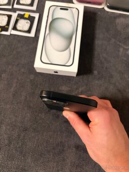 iPhone 15 256Gb - 5