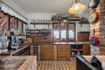 Na predaj nádherný vidiecky dom po kompletnej rekonštrukcii, - 5