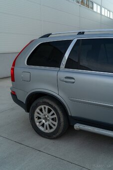 Volvo XC90 2.4 D5 - 5