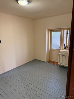 Na predaj 3 izbový rodinný dom, Bánov - 5