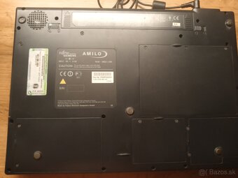 Predám notebook Fujitsu Siemens Amilo L1300 - 5