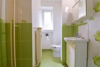 BEDES | tehlový 2 izb. byt, zachovalý pôvodný stav, Handlová - 5