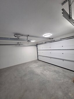 Rodinný dom s dvojgarážou na predaj , POSLEDNÝ DOM Z 2.ETAPY - 5