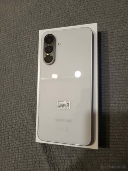 Samsung Galaxy A56 5G 256GB - 5