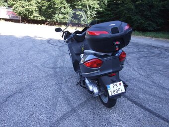 Malaguti spidermax GT 500 - 5