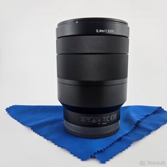 ZEISS / Sony 24-70mm f/4.0 - 5
