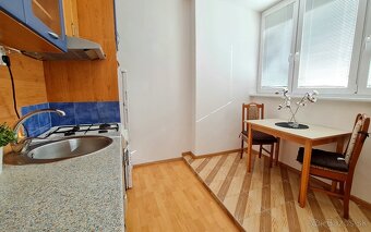 Na prenájom zariadený 1. izb. byt, 37 m², Handlová - 5