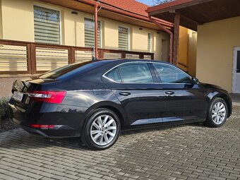 Škoda Superb 2.0 TDI 110kW SCR Ambition DSG - 5