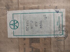 Kondenzátor Tesla TC 937 a - 1000uf - 50V - 5