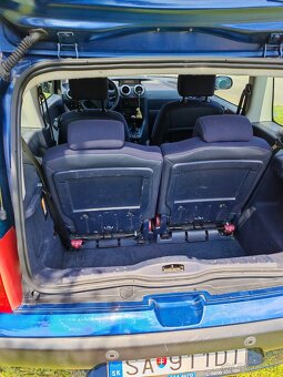 Peugeot 1007 - 5