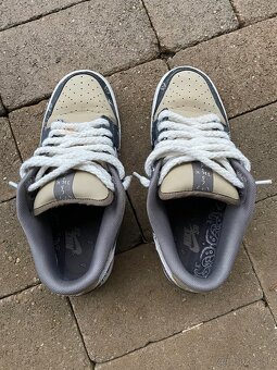 Nike SB Dunk Low “Travis Scott” - 5