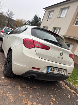 Alfa Romeo Giulietta - 5
