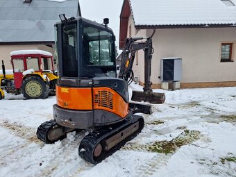 Minibager Hitachi ZX 30 - 5