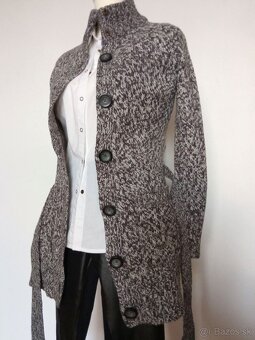 Dlhý šedý sveter - 5