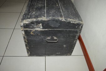 predam velka drevena starozitna truhlica - 5
