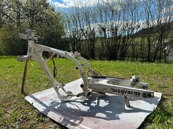 Rozpredám Husqvarna TE 250i na ND - 5