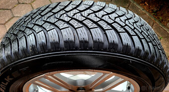 alu R17 5x114,3 senzory tlaku (pneu 215/65) orig. Mitsubishi - 5