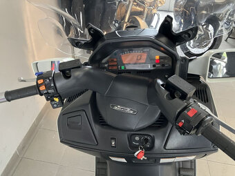 Suzuki AN650A Burgman Executive - 5